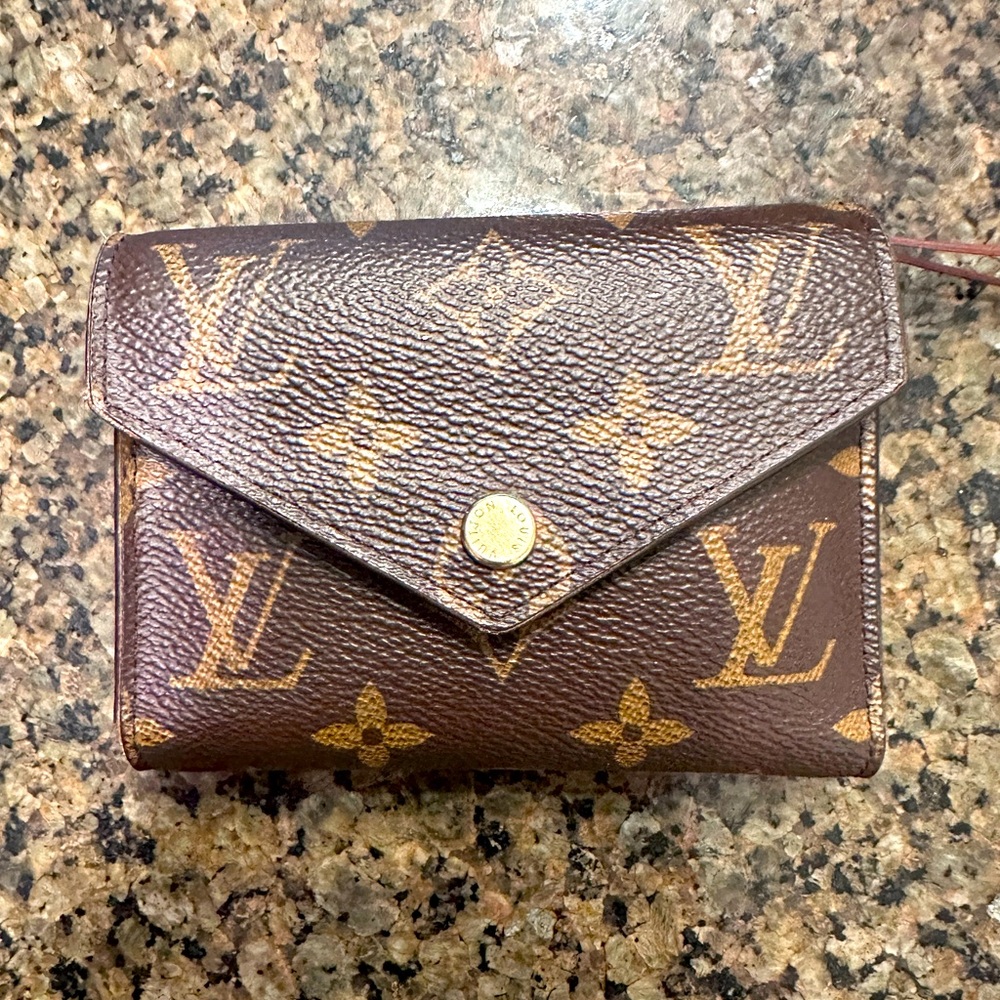 Louis Vuitton Victorine Wallet